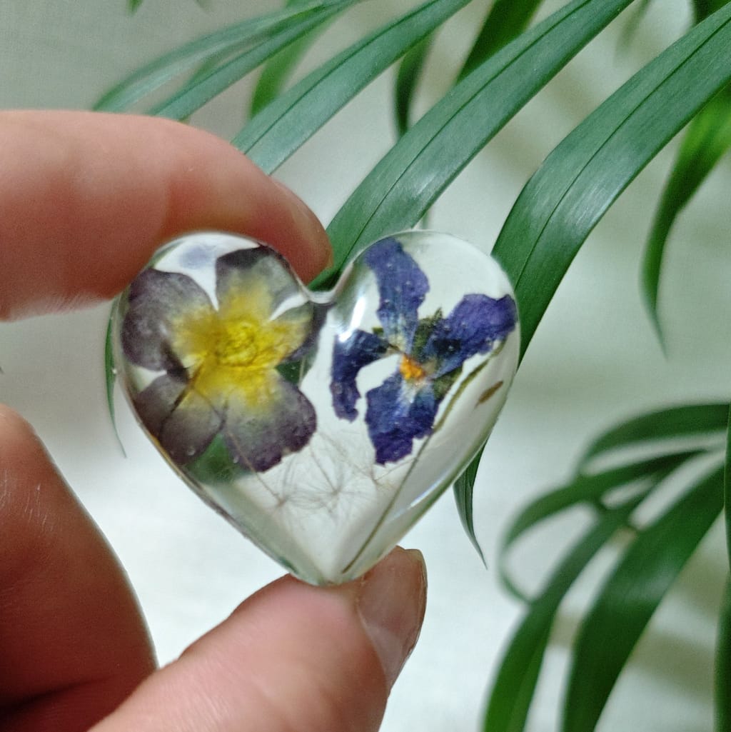 Brosa Inimă Poetică. - Image 1